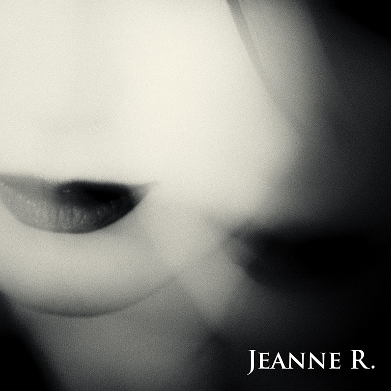 Jeanne R